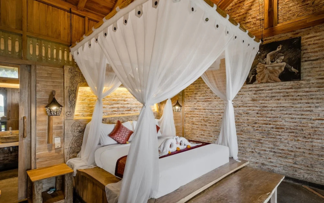 Joglo Organik Guesthouse