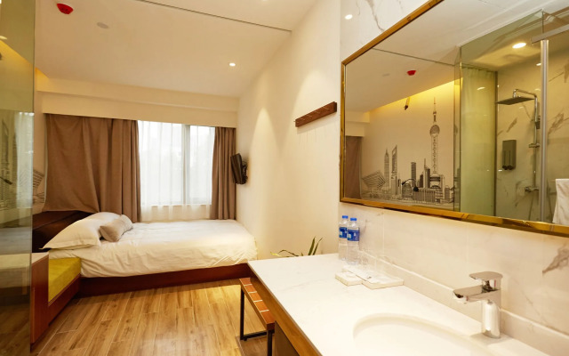 Meego Youth Hotel Shanghai Jingan