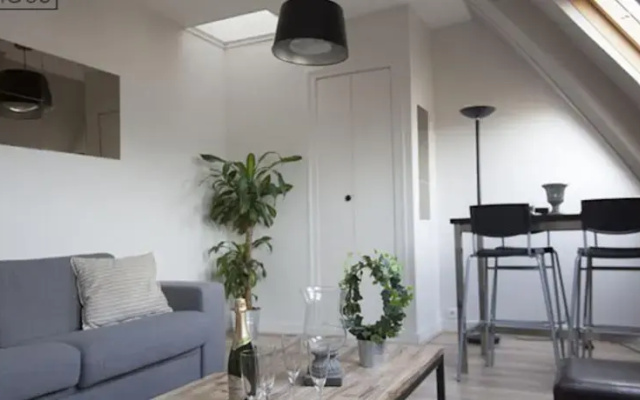 Amazing Saint Germain and Seine Flat