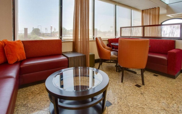 Drury Inn and Suites Terre Haute