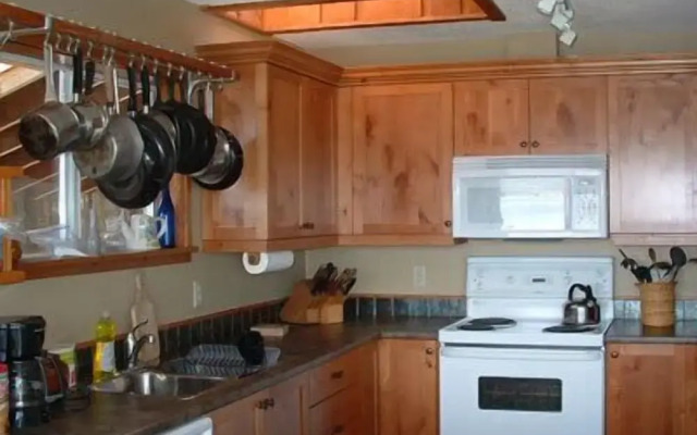 Tofino Swell Lodge