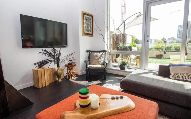 Historic Hudson 2 Bed - 28 Day Min