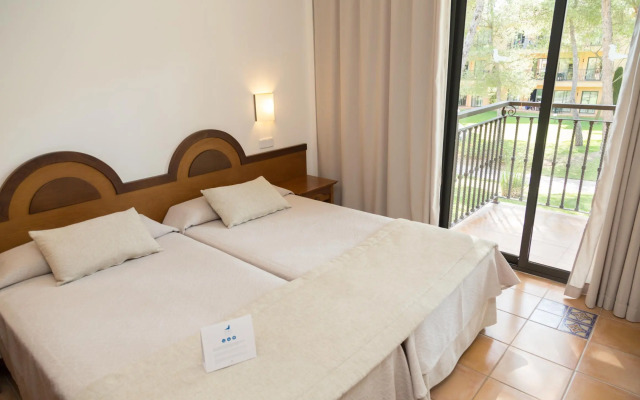 Caprice Vell Marí Hotel & Resort