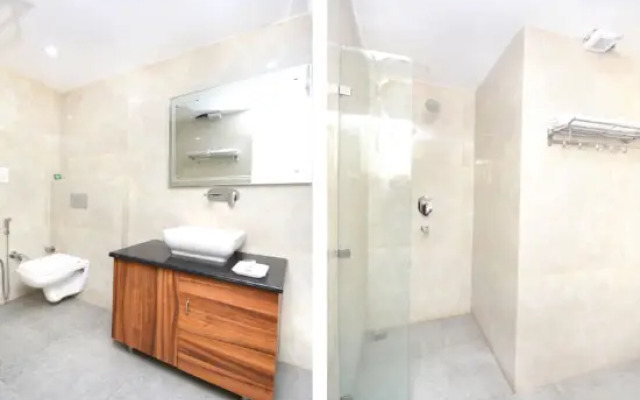 OYO 31114 Hotel Pal Regency