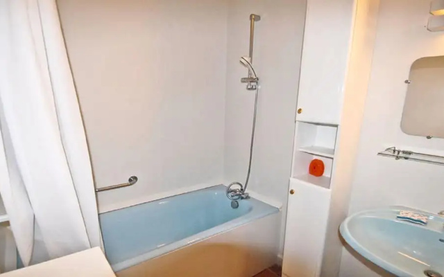 House With 2 Bedrooms in Lannes, With Furnished Garden