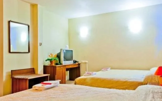 Tropicana Hotel