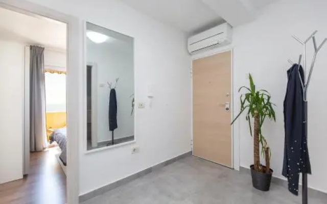 Apartment Dora
