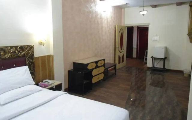 Hotel Mayfair Lahore