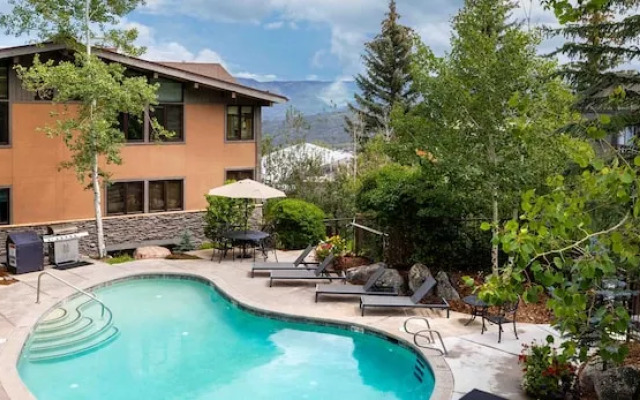Aspenwood - CoralTree Residence Collection