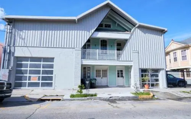 Sleek 2BR in Marigny by Sonder