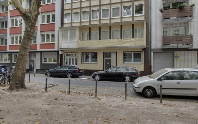 Апартаменты Homebase Apartments Кёльн вид на фасад