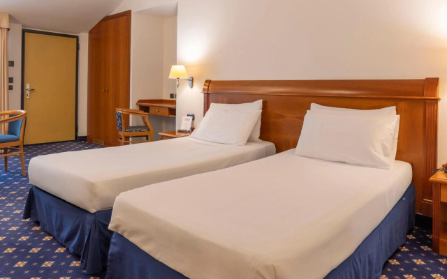 Hotel Ovest