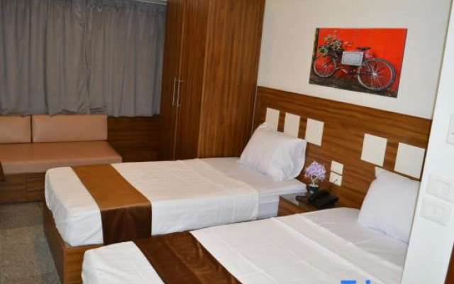 Royal Inn Residence