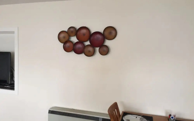 3 Varis Apartments