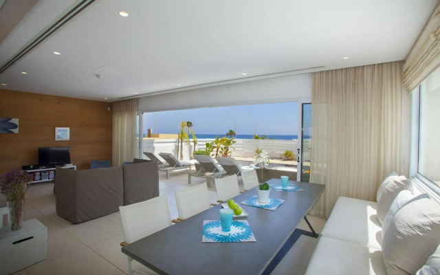 Central Protaras Seaview Villa Zinnia