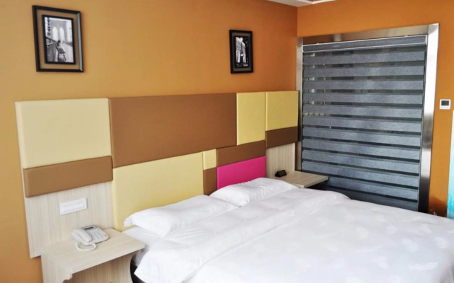 Jun Yi Business Hotel