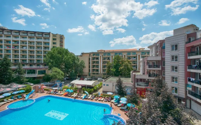 Admiral Plaza Holiday Apartments