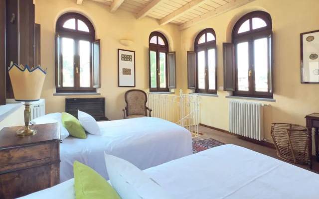 Dimora il Pozzetto Elegant Villa With Garden