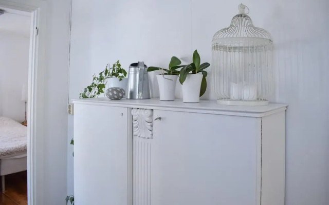 Amazing Home in Färjestaden With 2 Bedrooms
