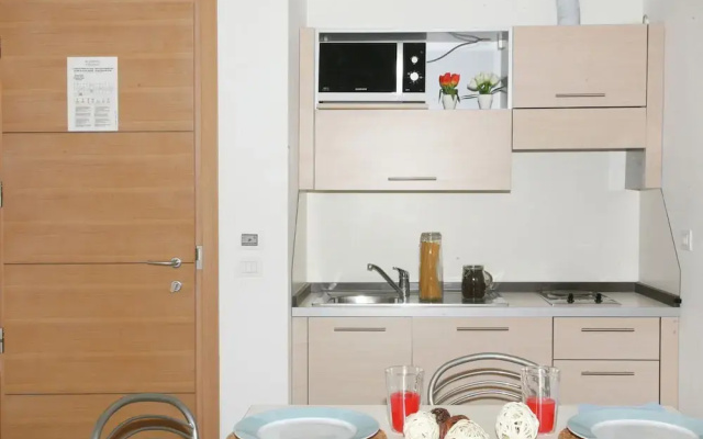Residence Apartment Near the Beach