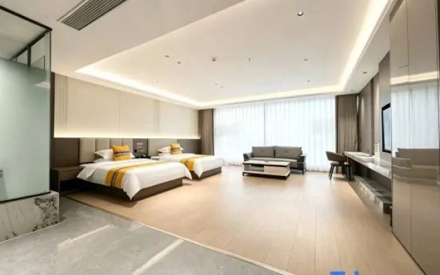 Pleasure Hotel