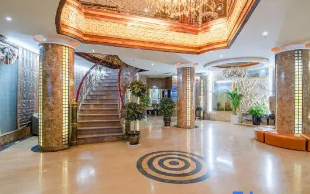 Junbo Hotel