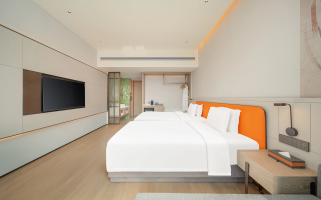 Holiday Inn Zhuhai City Center by IHG
