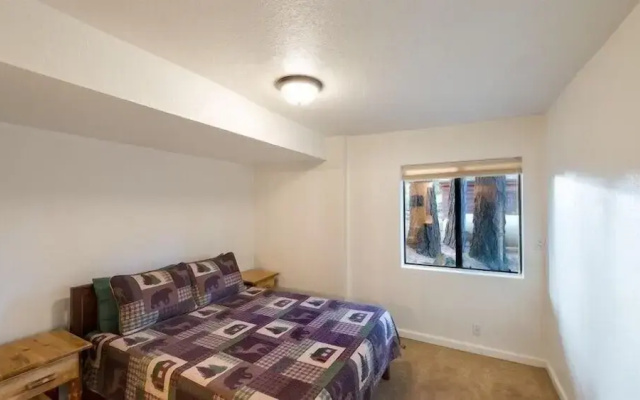 Scenic Wonders Yosemite Aviary 5 Bedroom
