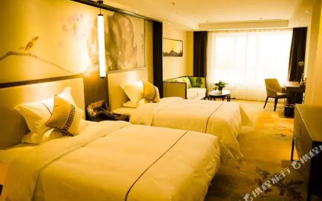 Tianfu Letu Hotel (Tangyin Yuefei Temple Scenic Area)
