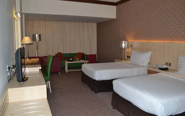 Saffron Boutique Hotel
