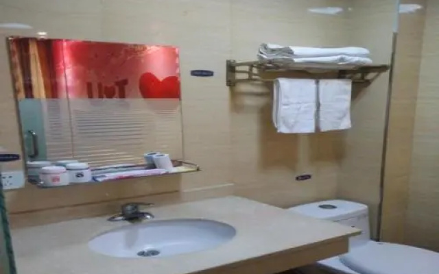 Junyi Hotel (Jiangnan Songcheng Bubugao Square)