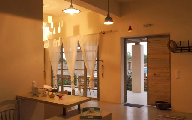Skinammos studios,suites