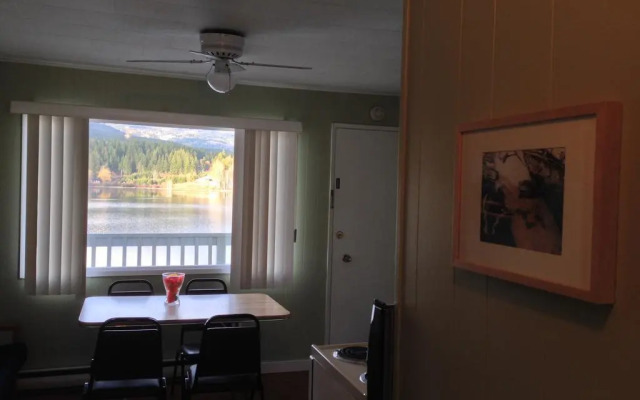 Jasper Way Inn Resort & Campground