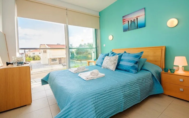 Oceanview Apartment 122