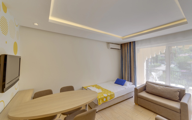 Voxx Resort
