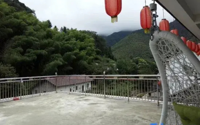 Jing County Natural Farm Stay