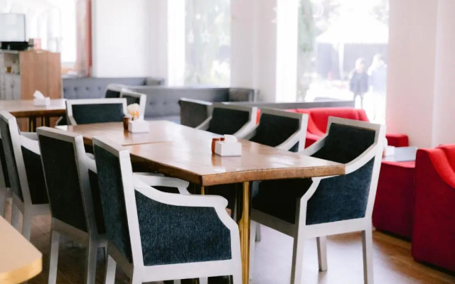 Aranya Boutique Hotel