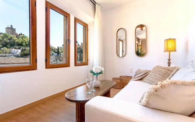 Cozy Apartment With Views Alhambra Plaza Nueva IV