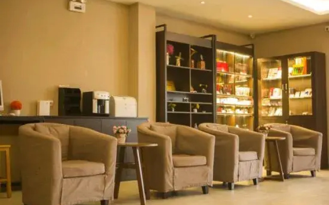 Homeinn Hotel (Tancheng Tandong Road Commercial Plaza)