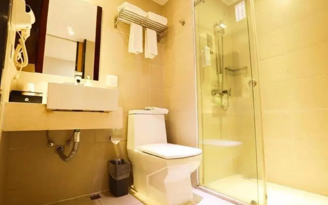 Yasite Hotel