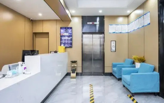 Qingmu Hotel (Nanjing Provincial Hospital of Traditional Chinese Medicine Xinjiekou Metro Station)