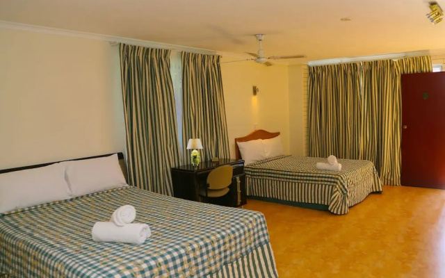Queenslander Motel