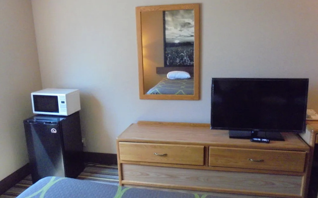 Super 8 Hastings