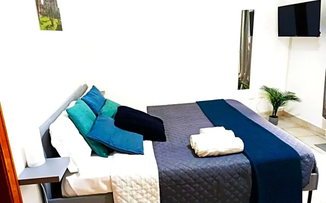 B&B One