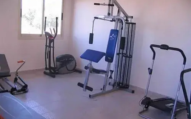 Royal Seacrest Apartment