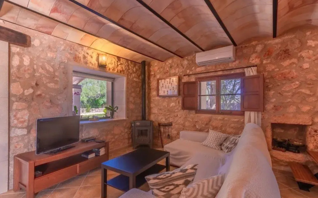 Country House Near Algaida Beach