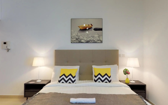 ★Luxe Studio/Sleeps 2 /Balcony/Gym/Tennis★