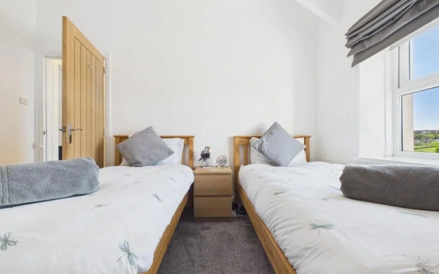 Stone's Throw - 3 Bed Holiday Home - Saundersfoot