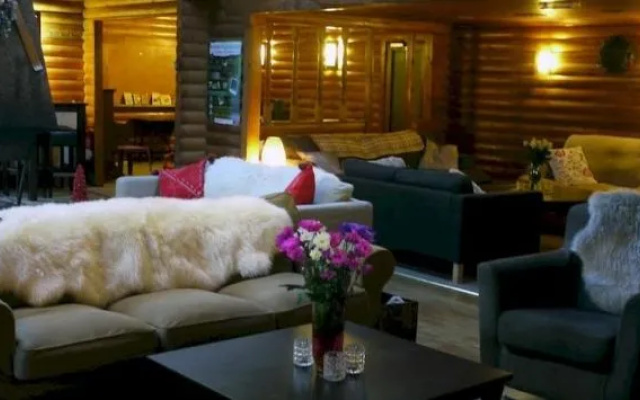 The Pinetree Lodge