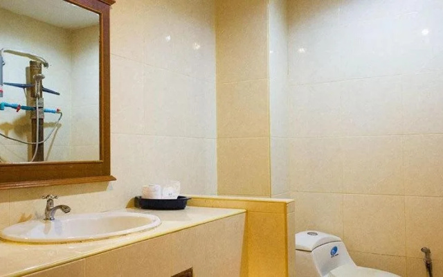 Baan Natacha Beachfront Guesthouse